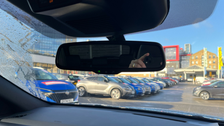 Nissan Qashqai 1.3 DiG-T MH 158 Tekna 5dr 4WD Xtronic Petrol Hatchback